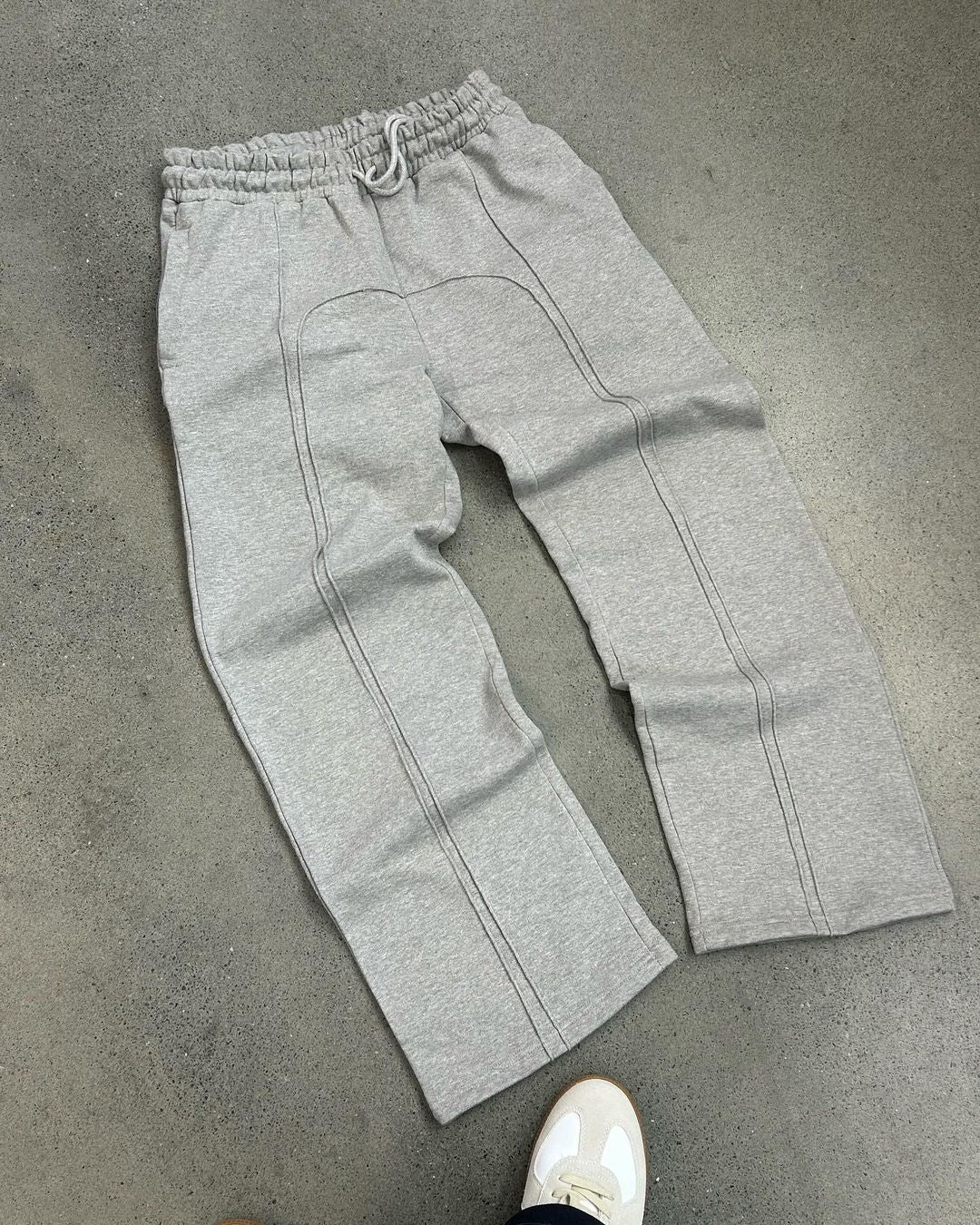 NUZZLO™ SWEATPANTS